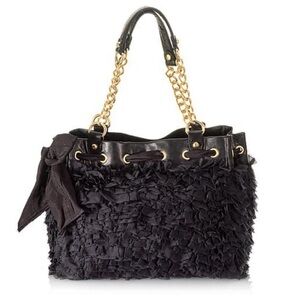 Juicy Couture Luxe Chiffon Day Dreamer Purse
Shoulder Bag Ruffled Leather Black